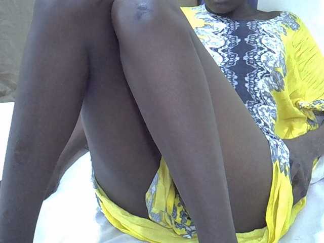 Bigbutts's BongaCams show and profile