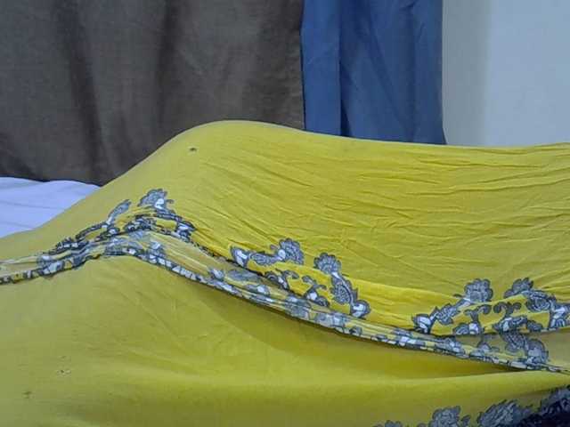 Bigbutts's BongaCams show and profile