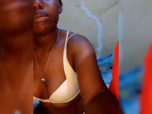 lovelylove1-1 webcam