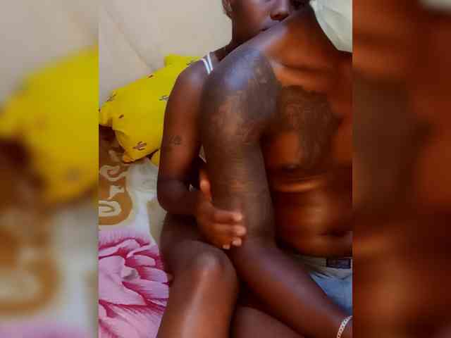 lovelylove1-1 webcam