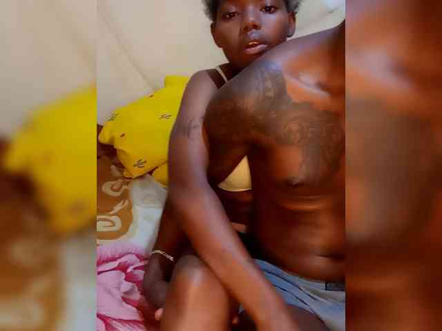 lovelylove1-1 webcam