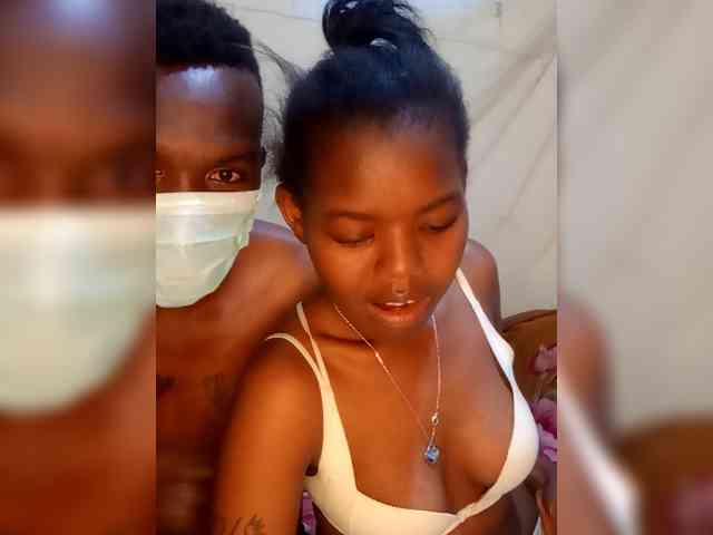 lovelylove1-1 webcam