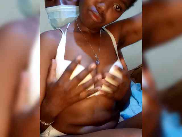 lovelylove1-1 webcam