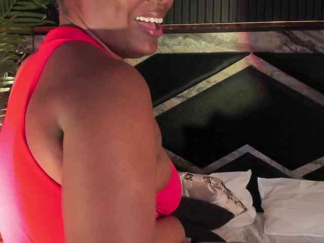 EvelynBrooks EvelynBrooks