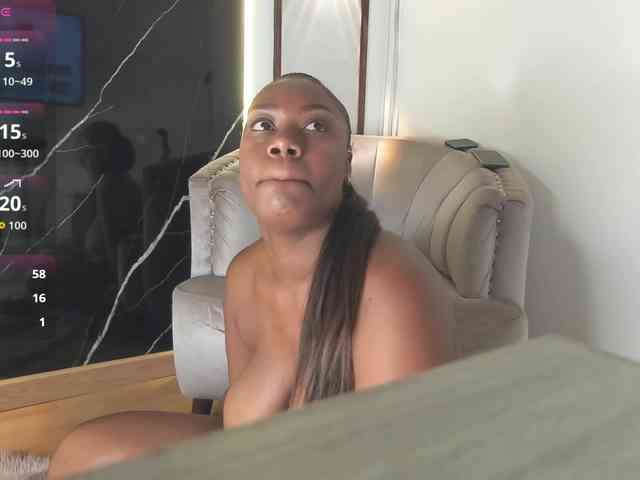 EvelynBrooks EvelynBrooks