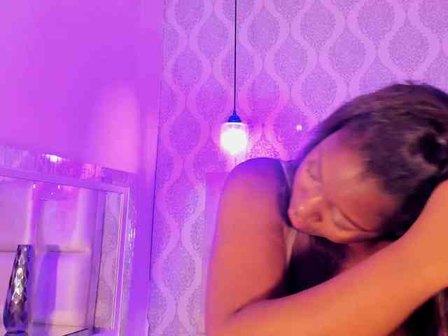 EvelynBrooks EvelynBrooks