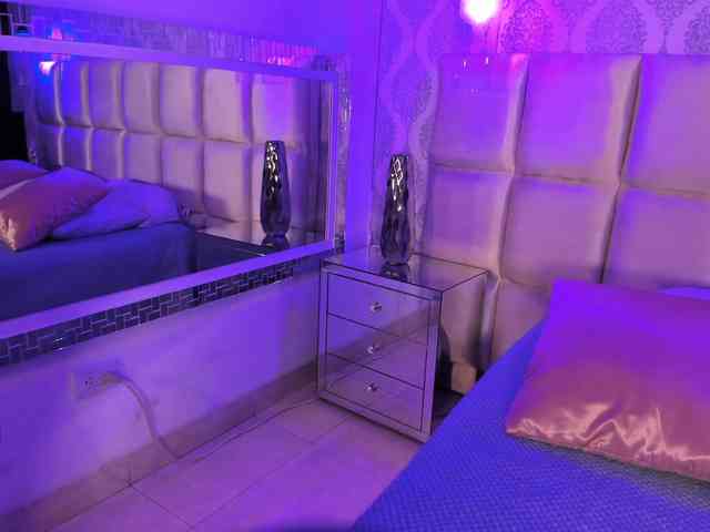 EvelynBrooks EvelynBrooks