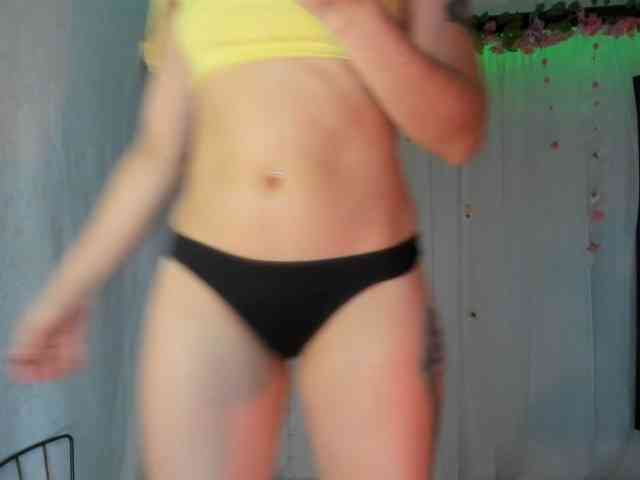 Yelina Live Webcam on BongaCams