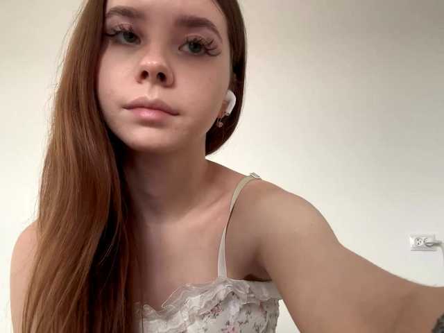 Lil-RO-XO from BongaCams