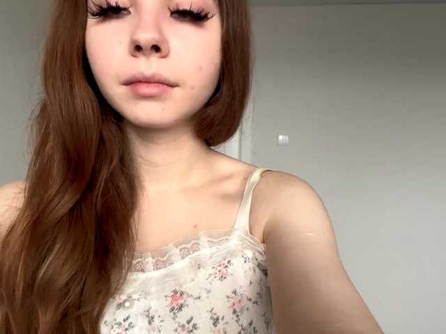 Lil-RO-XO from BongaCams