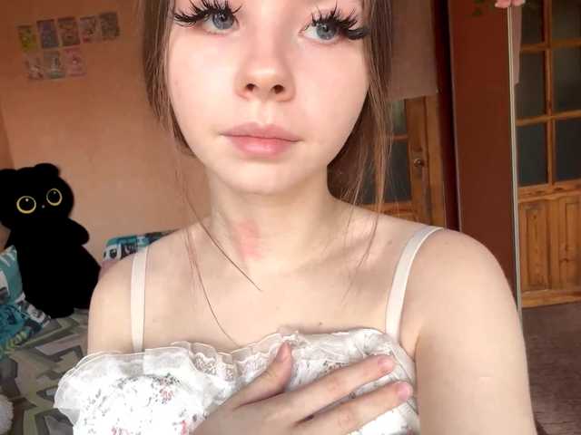 Lil-RO-XO's Thumb Image