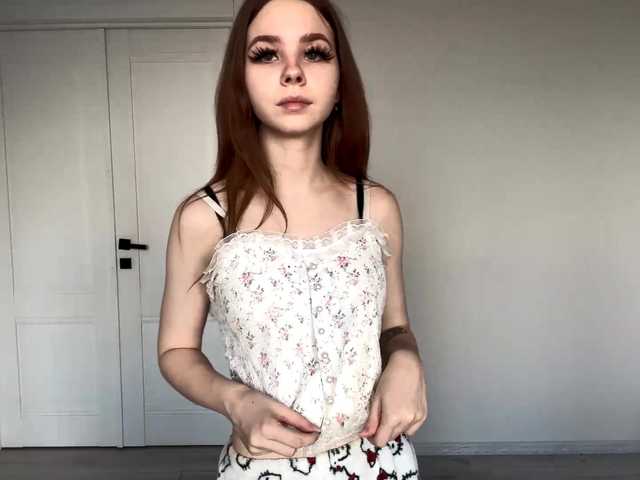 Lil-RO-XO from BongaCams