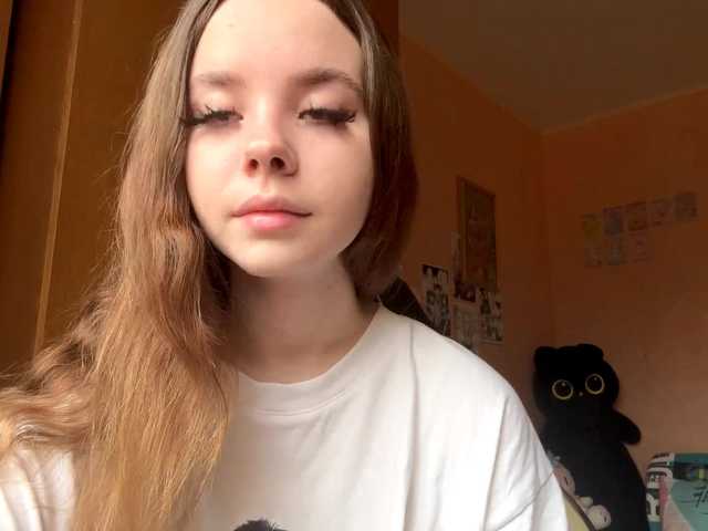 Lil-RO-XO – webcam model profile photo