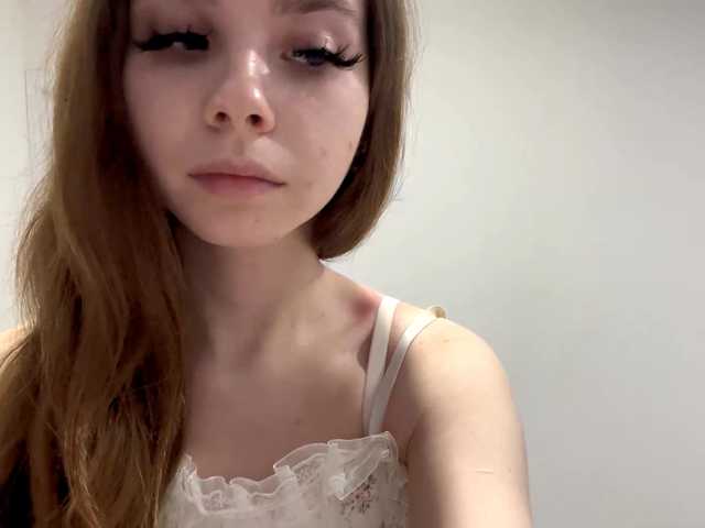 Lil-RO-XO from BongaCams