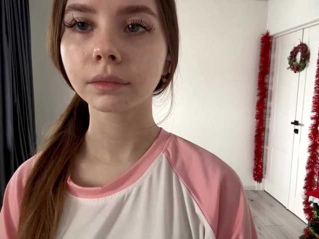 Lil-RO-XO – webcam model profile photo