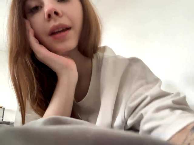 Lil-RO-XO from BongaCams