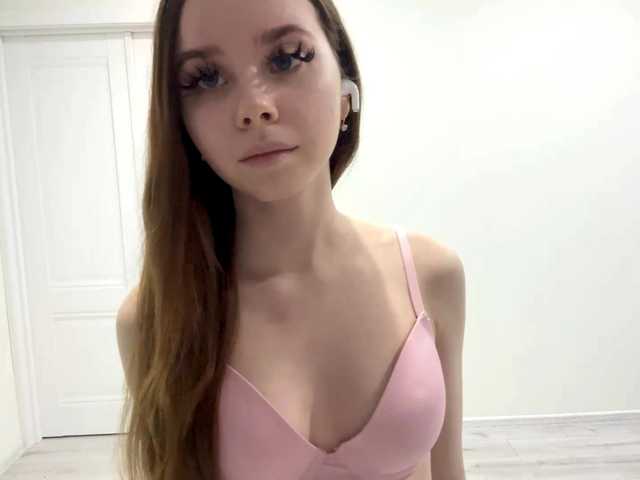 Lil-RO-XO from BongaCams is Freechat
