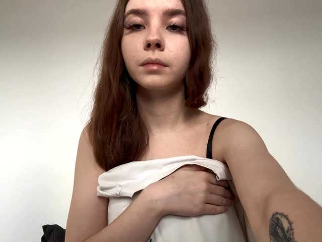 Lil-RO-XO – webcam model profile photo