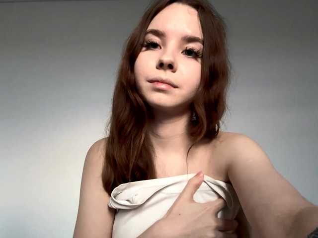 Lil-RO-XO from BongaCams