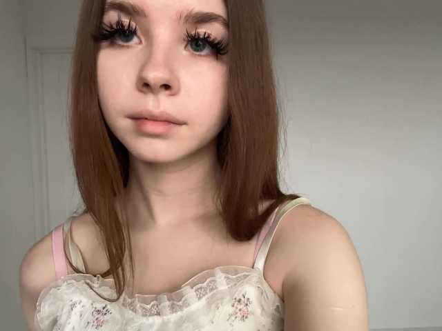 Lil-RO-XO from BongaCams