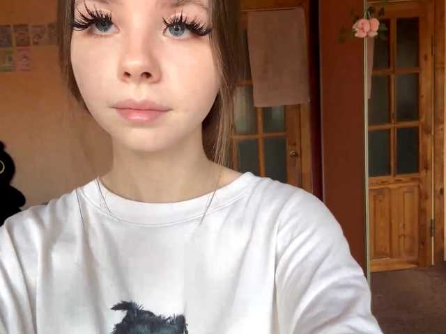 Lil-RO-XO – webcam model profile photo