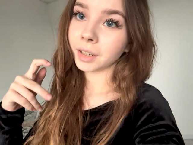 Lil-RO-XO – webcam model profile photo