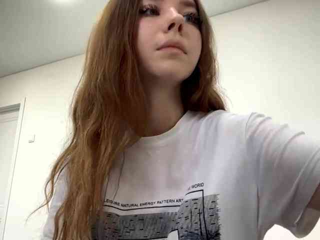 Lil-RO-XO webcam