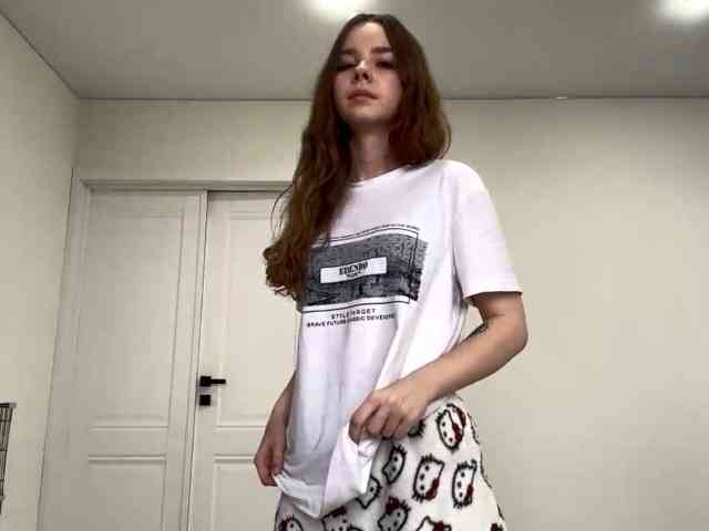 Lil-RO-XO webcam