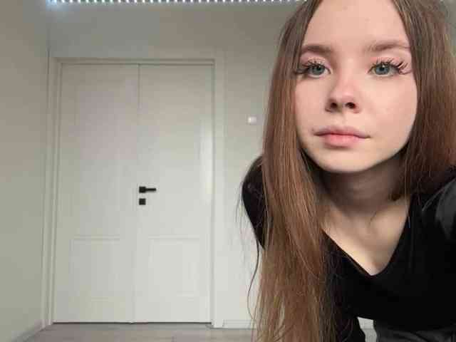 Lil-RO-XO webcam