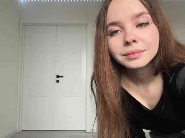 Lil-RO-XO bongacams