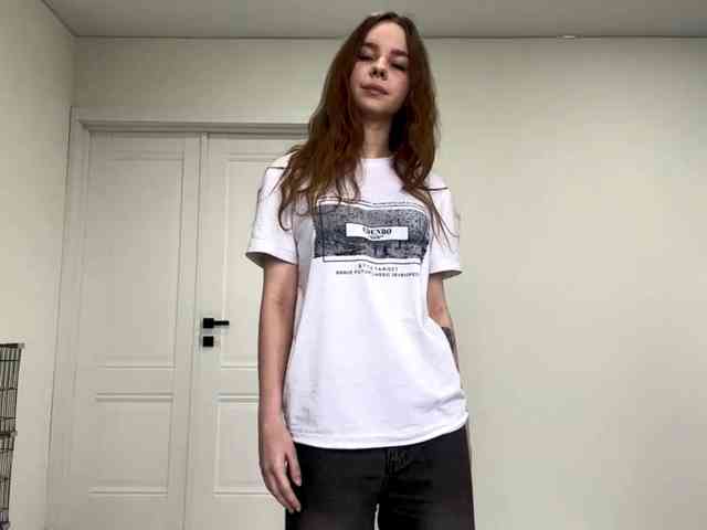 Lil-RO-XO webcam