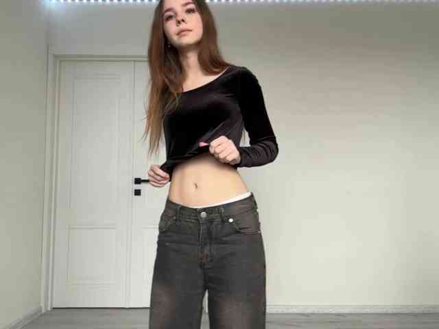 Lil-RO-XO webcam
