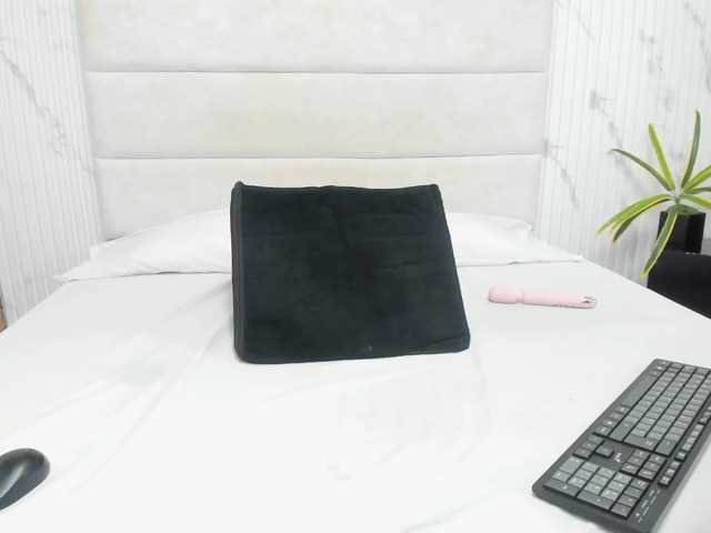 Irina-Federovna's BongaCams show and profile