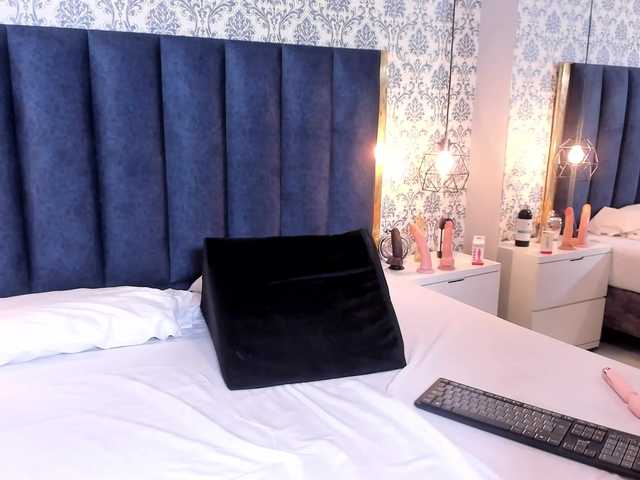 Irina-Federovna's BongaCams show and profile