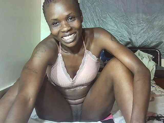 Naughtyviv webcam