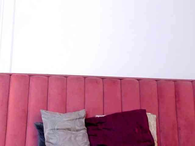 CelinaKyle1 webcam
