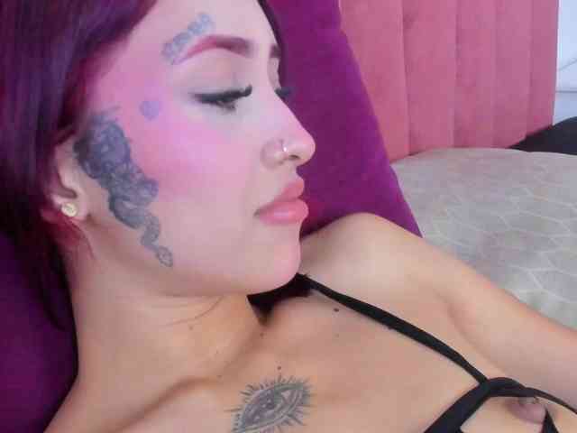 CelinaKyle1 webcam