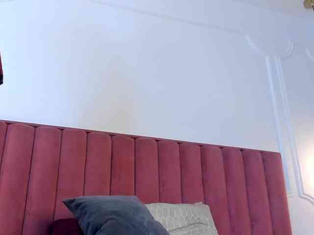 CelinaKyle1 webcam