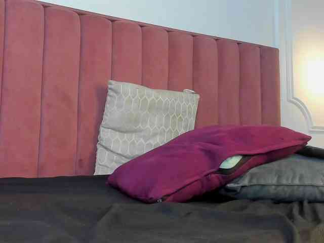 CelinaKyle1 webcam
