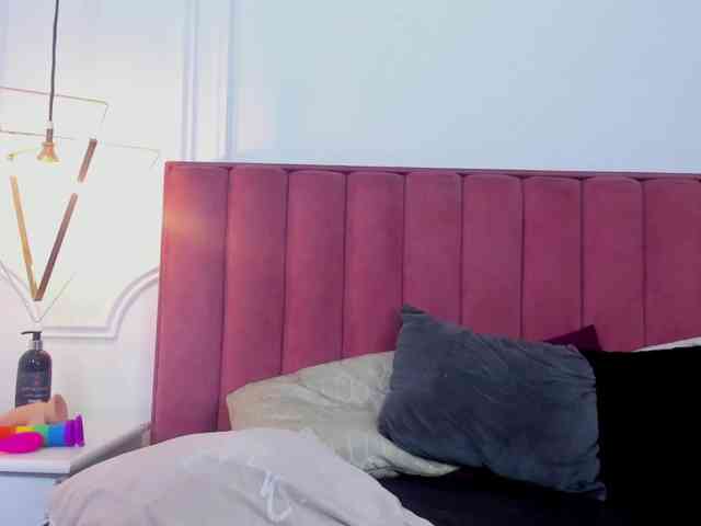 CelinaKyle1 webcam