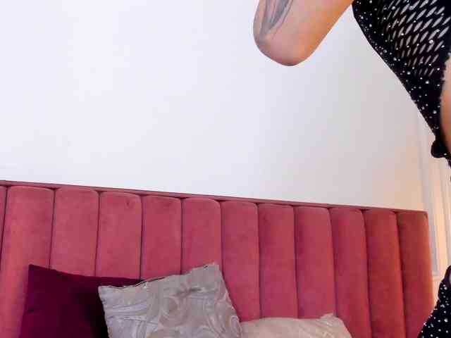 CelinaKyle1 webcam