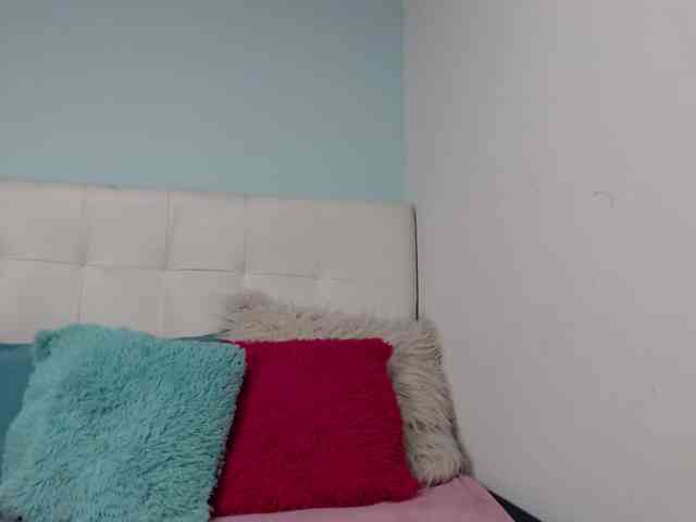 AntonellaaLove webcam