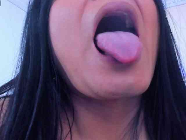 AntonellaaLove webcam