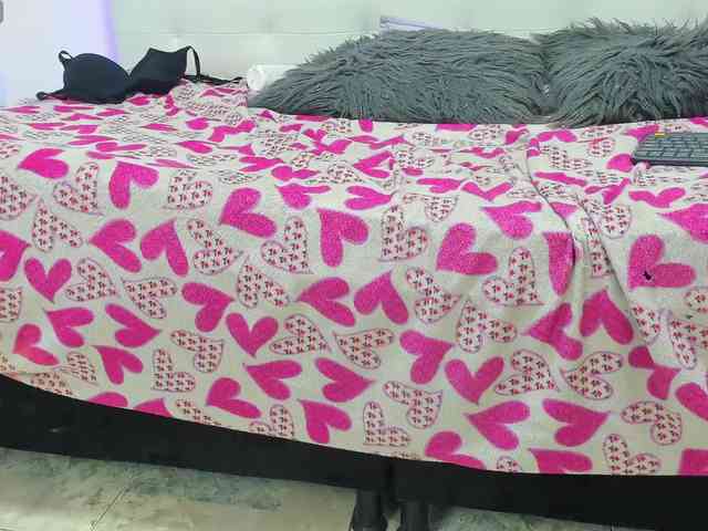 AntonellaaLove webcam