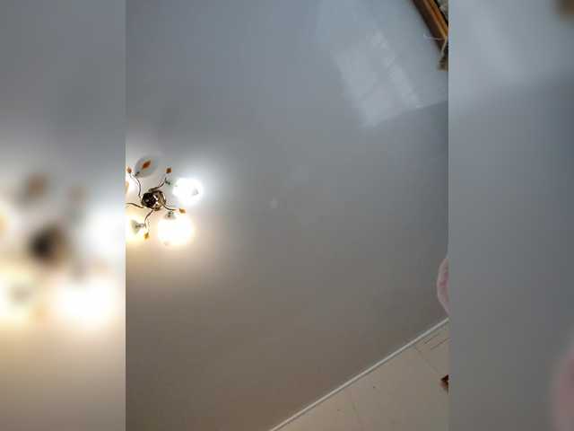 MilfaSguirt's BongaCams show and profile