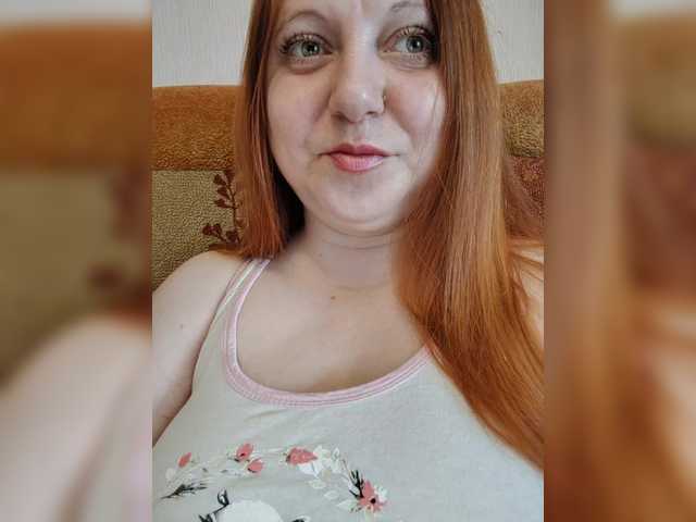 MilfaSguirt live cam