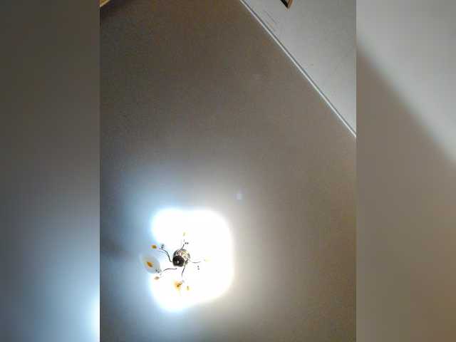 MilfaSguirt's BongaCams show and profile