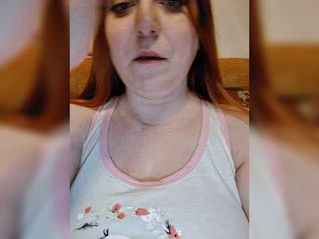 MilfaSguirt – webcam model profile photo