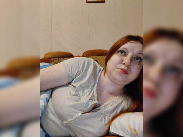 MilfaSguirt live cam profile