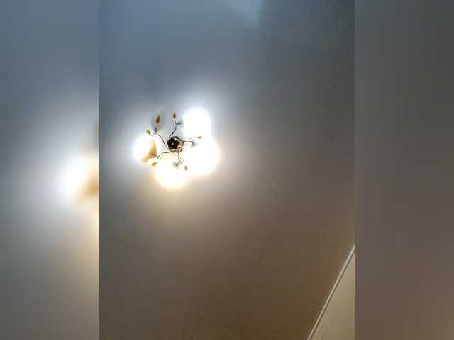 MilfaSguirt's BongaCams show and profile